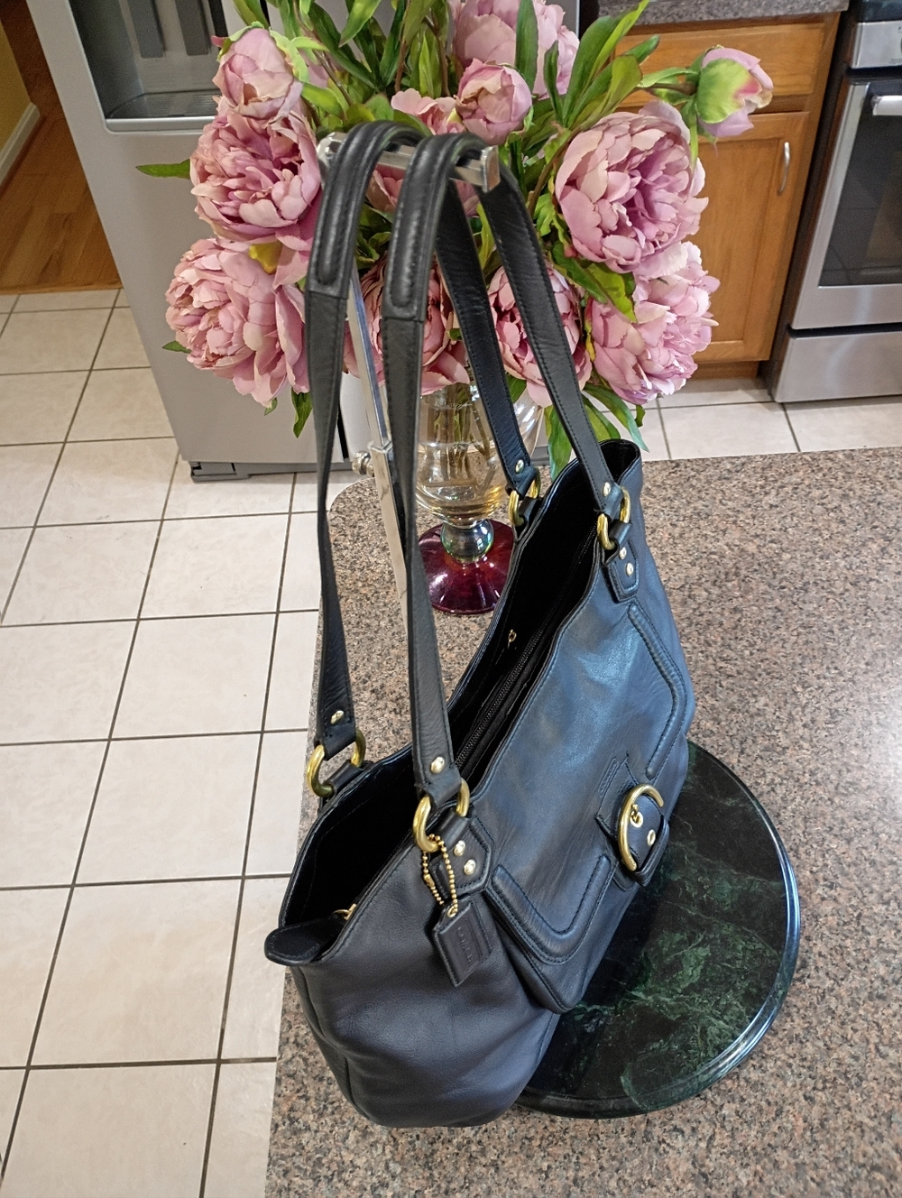 Coach  Campbell Belle Black Leather Shoulder Bag with Gold Hardware - Picture 14 of 16